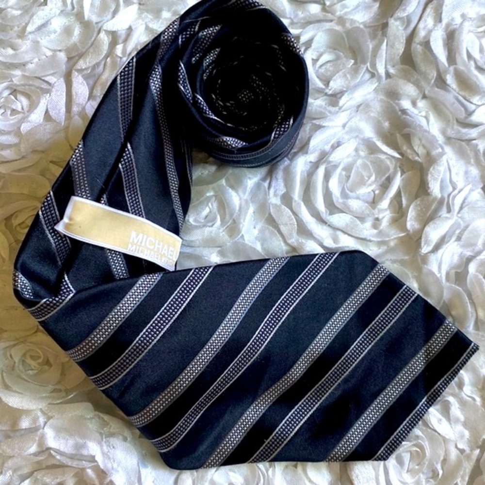 New Michael Kors silk striped mens tie